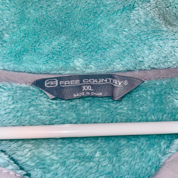 Teal/Aqua Free Country Fleece Pullover - Picture 2 of 5